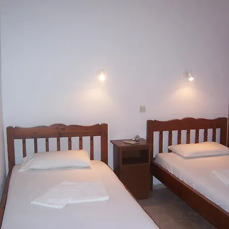 Milina Apartments Extérieur photo