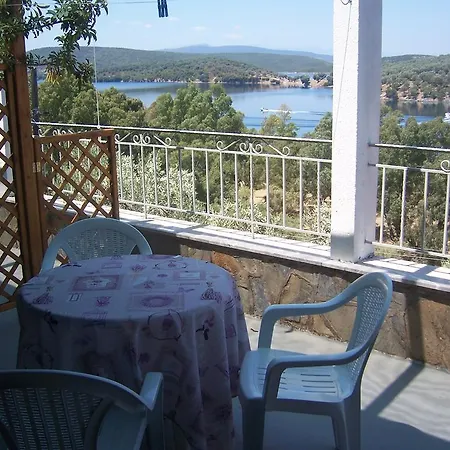 Milina Apartments Extérieur photo